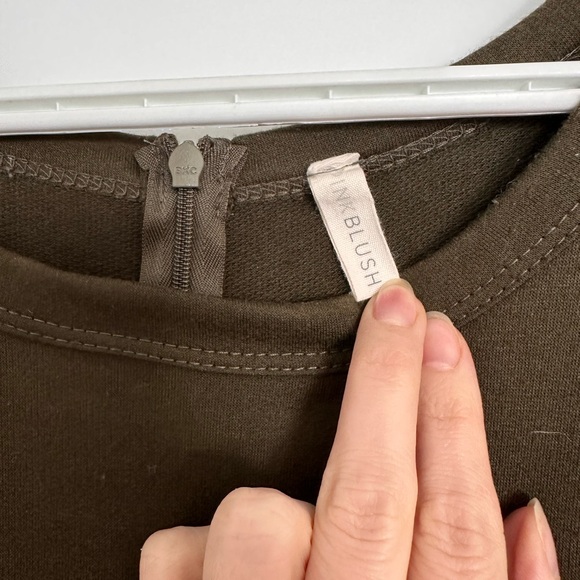 Green Maternity Jumpsuit - Picture 7 of 7